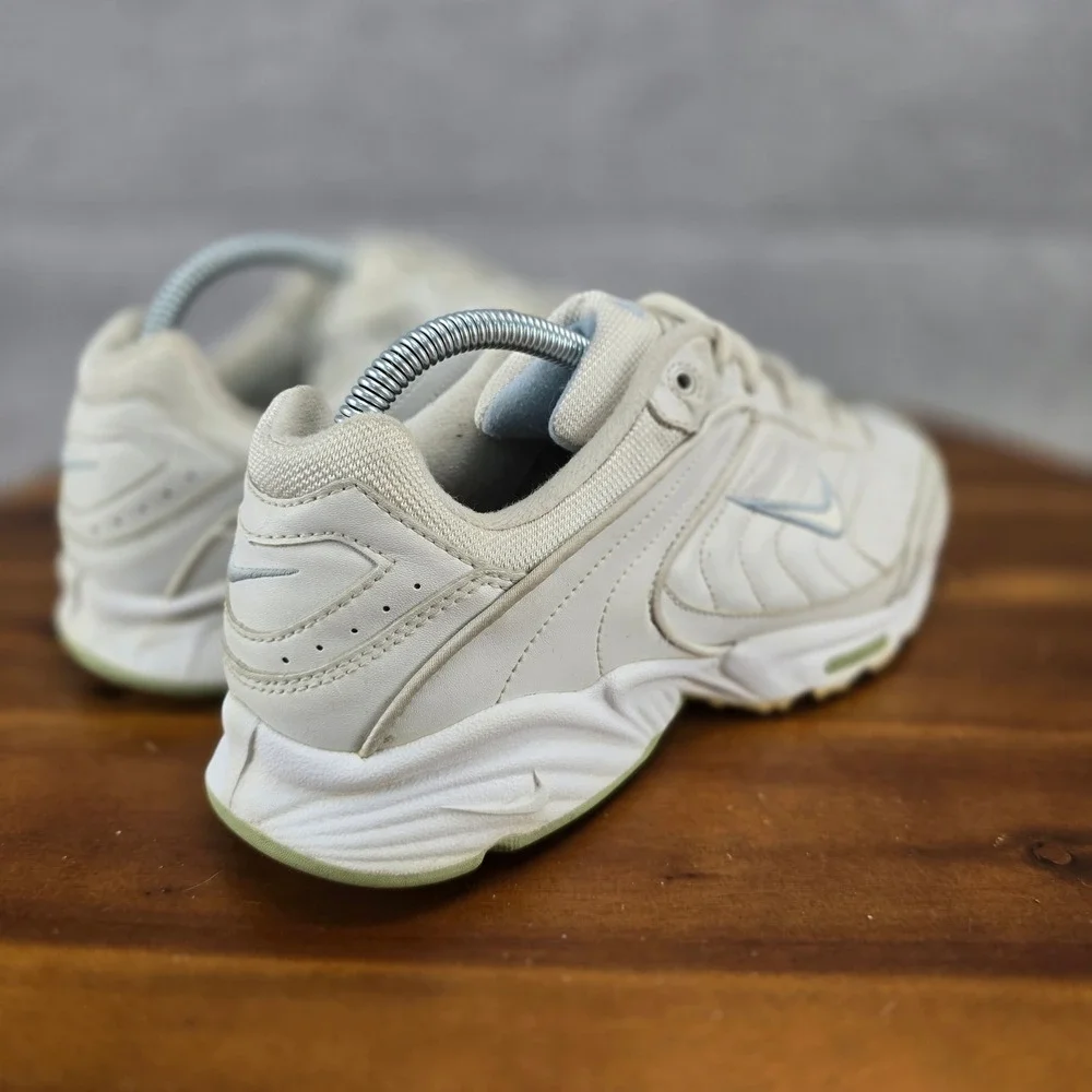Nike Air Rolling Rail Womens 9 Vintage 2002 White Cream Walking Shoes 308699-112